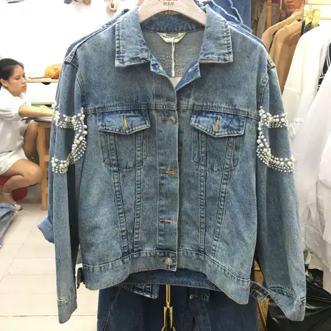 Women's Pearl Embroidered Short Denim Jacket