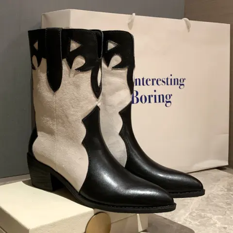 Alçak Topuk Sivri Burun Desenli Ankle Bot